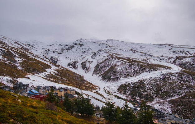 Besneeuwde bergen van Sierra Nevada Granada Andalusië