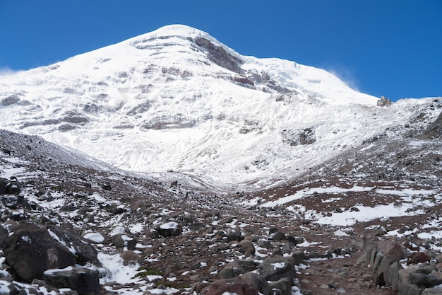 Besneeuwde Chimborazo-vulkaan