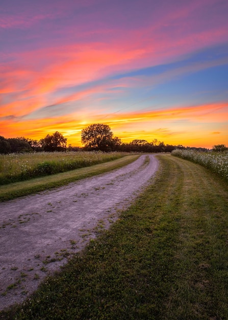 Photo best empty road pictures hd download