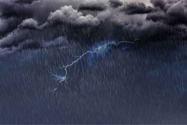 Bewolkte hemel flits zware regen