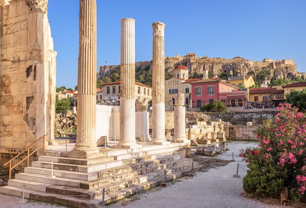 Bibliotheek van Hadrianus met uitzicht op de Akropolis Athene Griekenland
