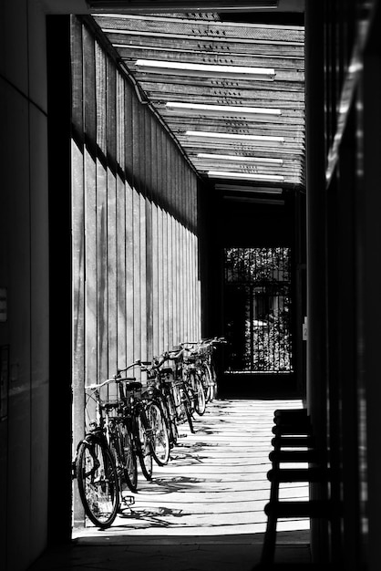 Photo bicycle in building