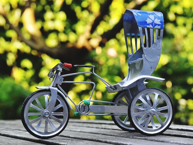 사진 공원 에 있는 장난감 자전거