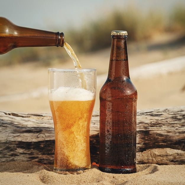 Bier op het strand