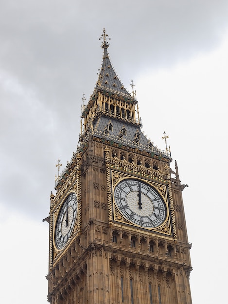 Big Ben at the Houses of Parliament aka Westminster Palace in London, UK