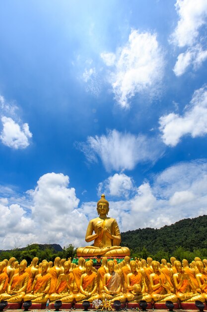 Big golden buddha statue 