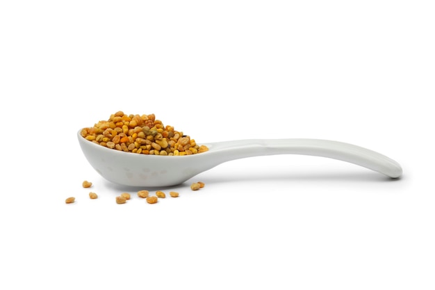 Bijenpollen op een lepel