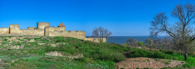 Bilhorod-Dnistrovskyi of Akkerman fort, regio Odessa, Oekraïne, op een zonnige lenteochtend