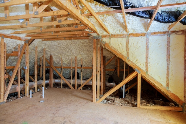 Binnenmuurhitte isolatie met steenwolblokhuis, in aanbouw de bouw