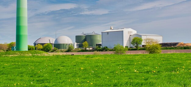 Foto biogasfabriek voor elektriciteitsopwekking en energie