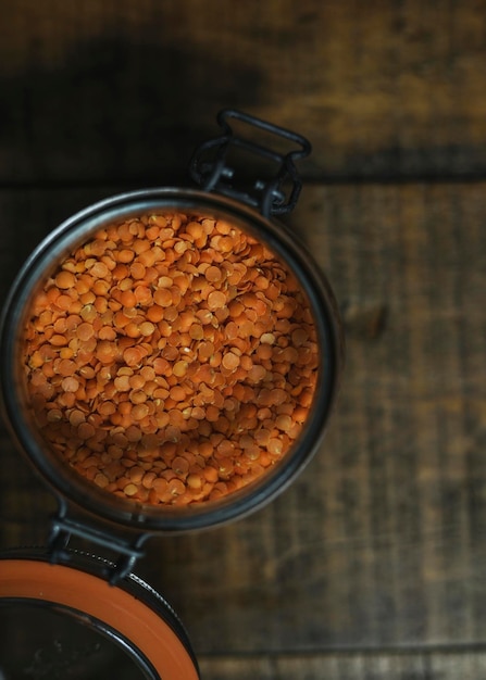 Biologische oranje linzen masoor dal