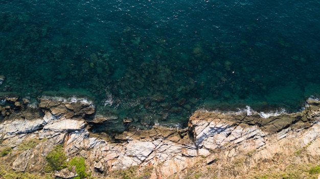 Vista a volo d'uccello della spiaggia