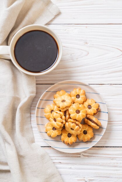 печенье с ананасовым джемом