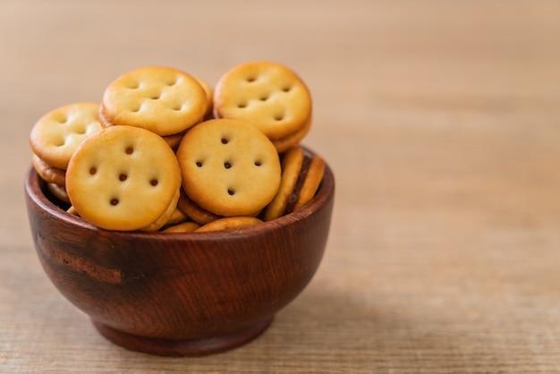 Photo biscuit with pineapple jam