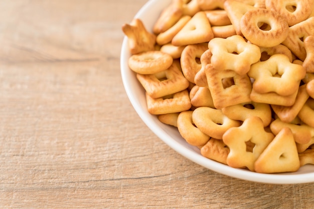 Cracker di biscotti con caffè