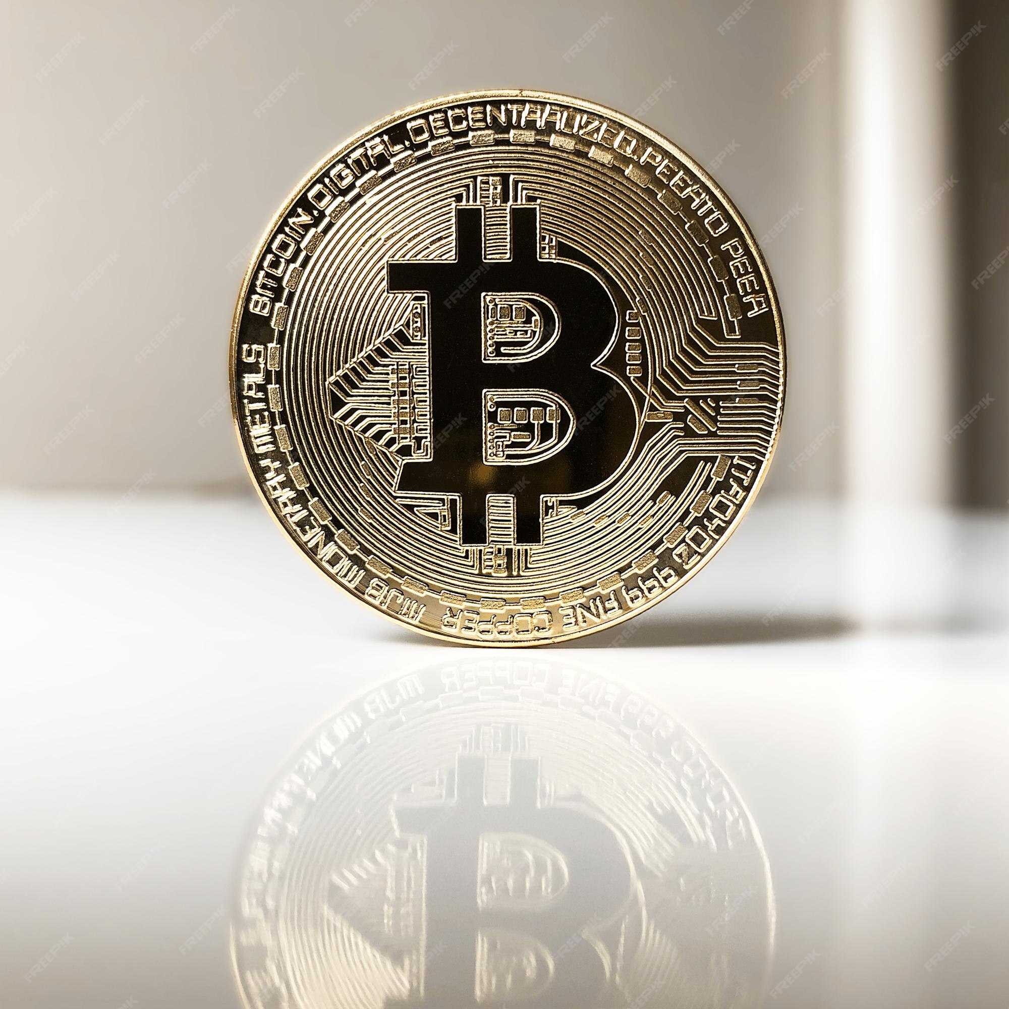 Premium Photo | Bitcoin cryptocurrency physical coin