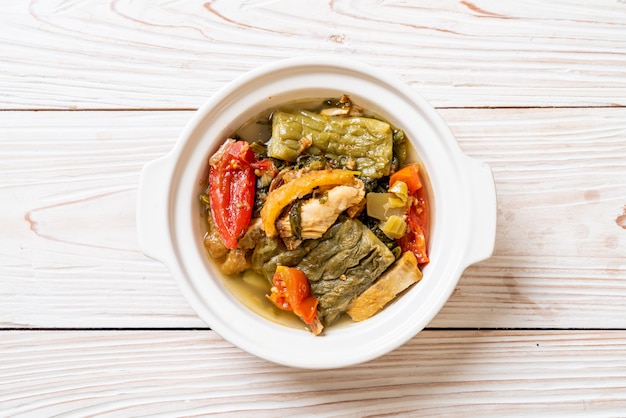 Bitter gourd and preserved mustard green soup with pork