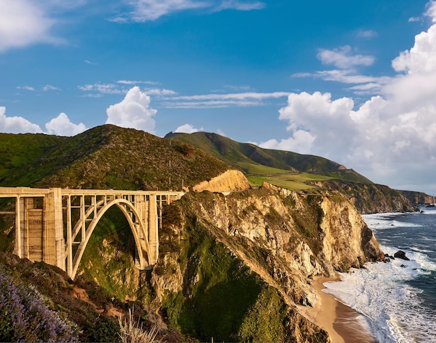 Bixby Creek Bridge op Highway 1 Californië