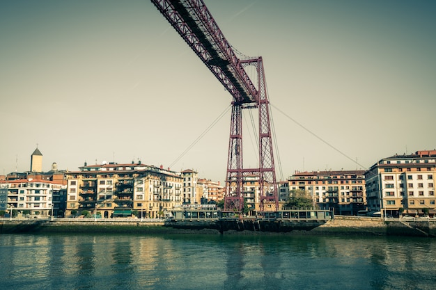 Подвесной мост бискайя в португалете, испания