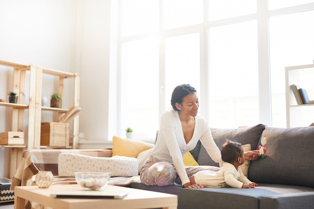 Photo black lady on maternity leave