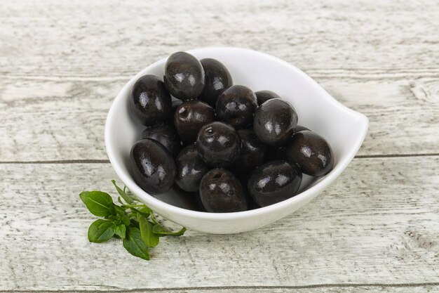 Black olives in the bowl