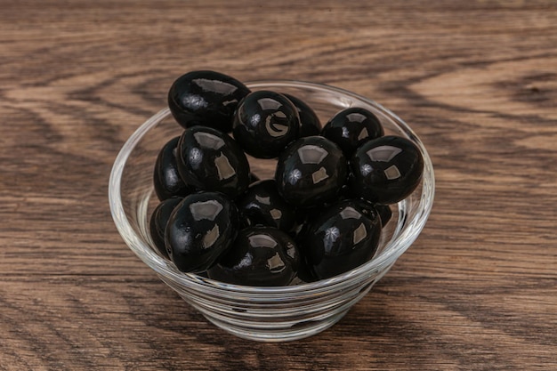 Black olives in the bowl