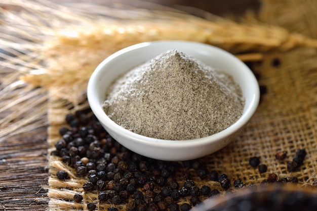 Black pepper powder on table