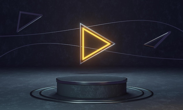 Черный подиум с желтым треугольником, на котором написано «играй».