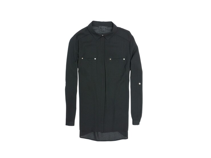 Photo black shirt on white