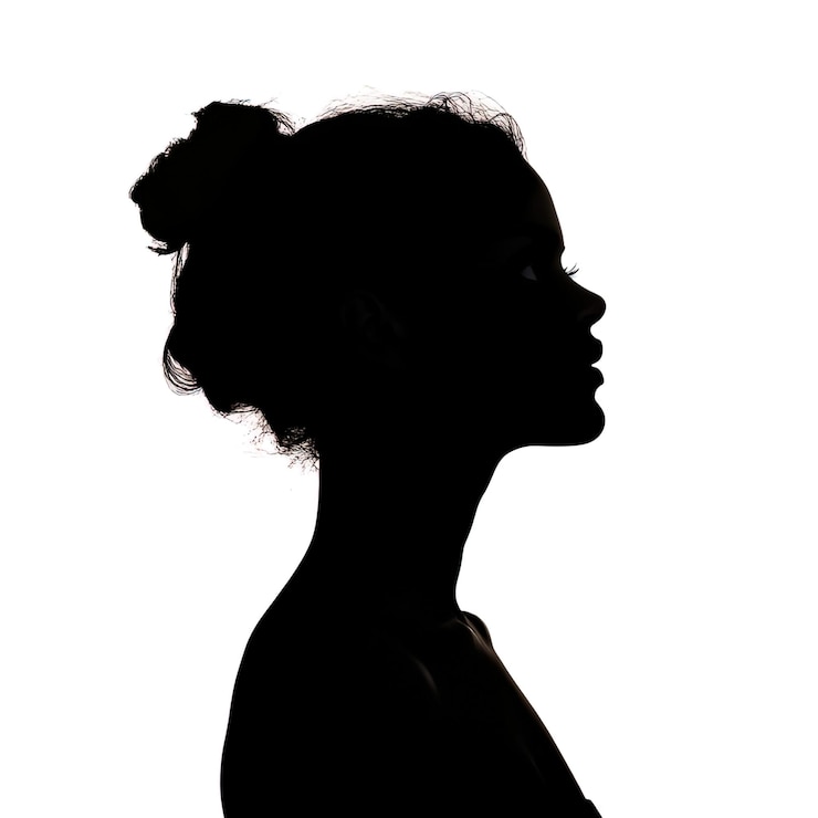 Photo black silhouette of a young woman full body white background