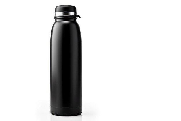 Foto bottiglia thermos nera isolata su sfondo bianco