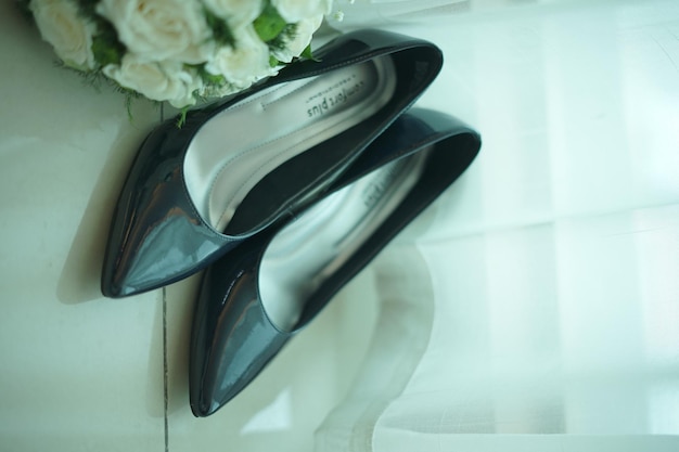 Black wedding shoes with accessories