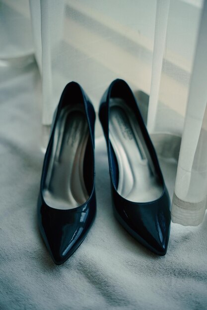 Black wedding shoes with accessories