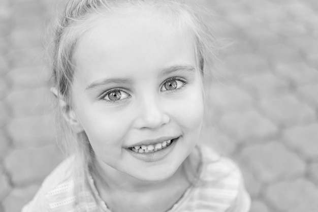 Black and white portrait of little girl