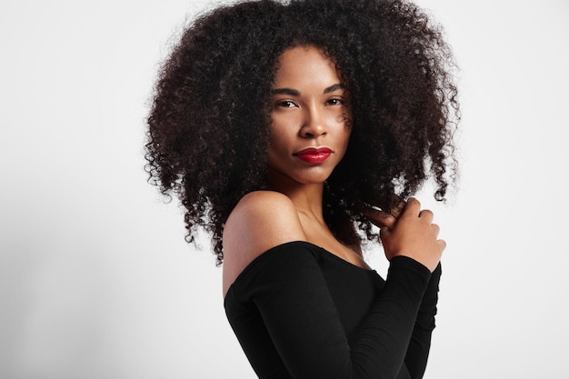 Photo black woman with big afro hair