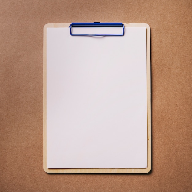 Blank clipboard