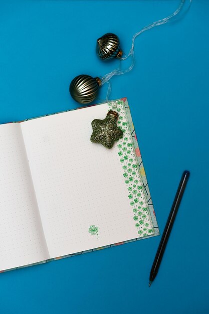 blank sheet of notebook for writing Christmas toys