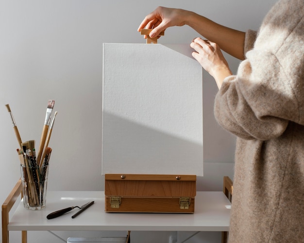 Photo blank white canvas for painting