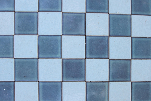 Blauw en blauw geruite keramische achtergrondbehang