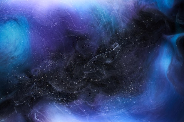 Blauw zwart veelkleurige rook abstracte achtergrond acrylverf onderwater explosie