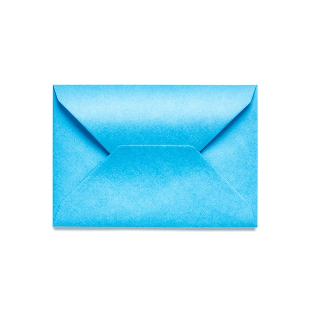 Blauwe envelop geïsoleerd op een witte achtergrond. Object met uitknippad