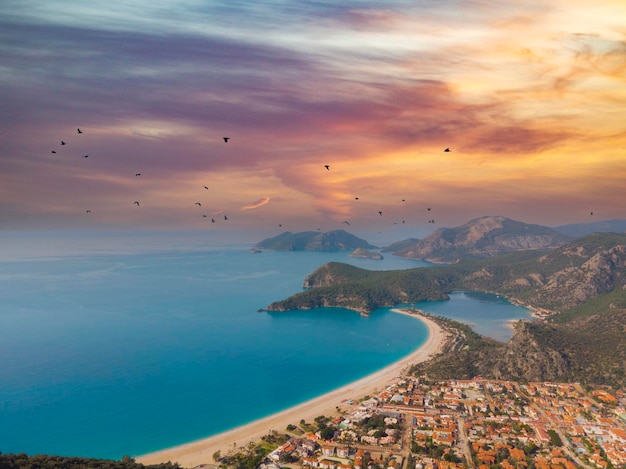 Blauwe lagune in Oludeniz Fethiye Turkije