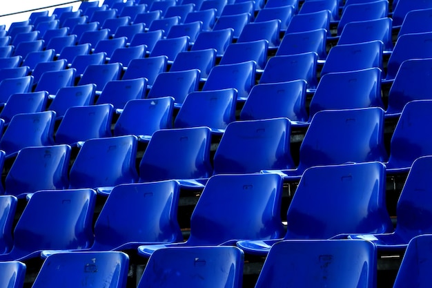 blauwe stoel Tijdelijk stadion