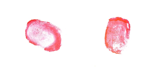 Bloedige vingerafdruk geïsoleerd op een witte achtergrond
