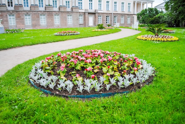 Bloembed van Tsarskoye Selo in St. Petersburg