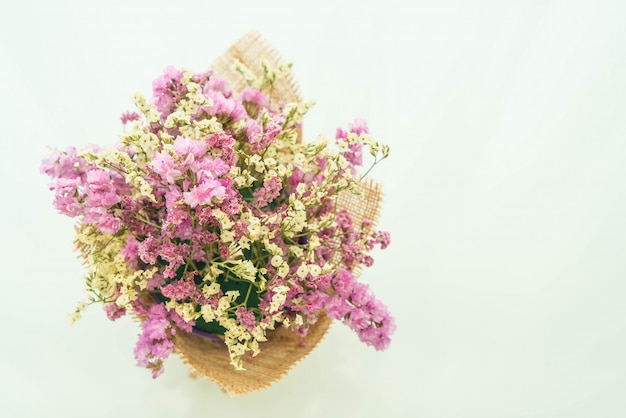 bloemen boeket decoratie op tafel