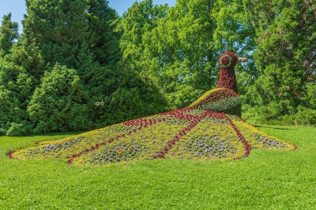 Bloemsculpturen op bloemeneiland Bodenmeer