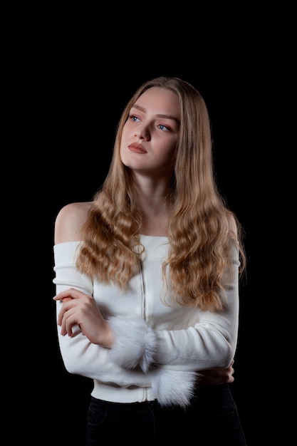 Blond model met blauwe ogen