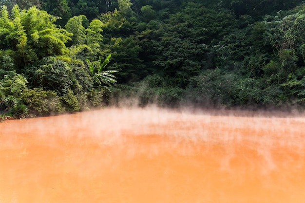 Photo blood pond hell in beppu