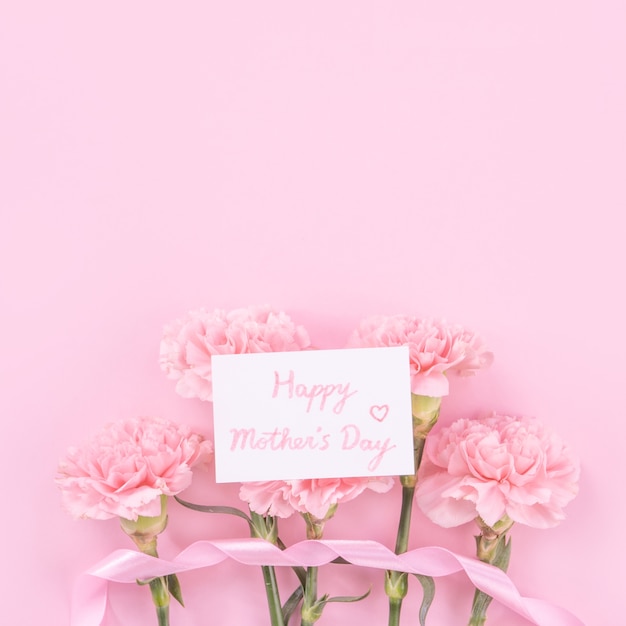 blooming flowers with Happy mother day message